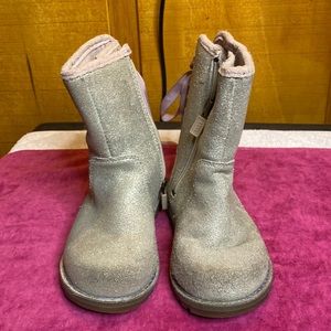 UGG Kids Silver Boots Sz 8C